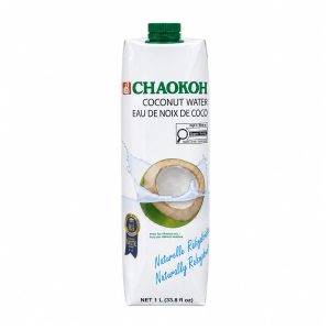 Carton blanc d’un litre d’eau de noix de coco Chaokoh avec bouchon vert